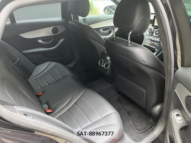 Mercedes Benz C-CLASS 2018-10 8562612-13