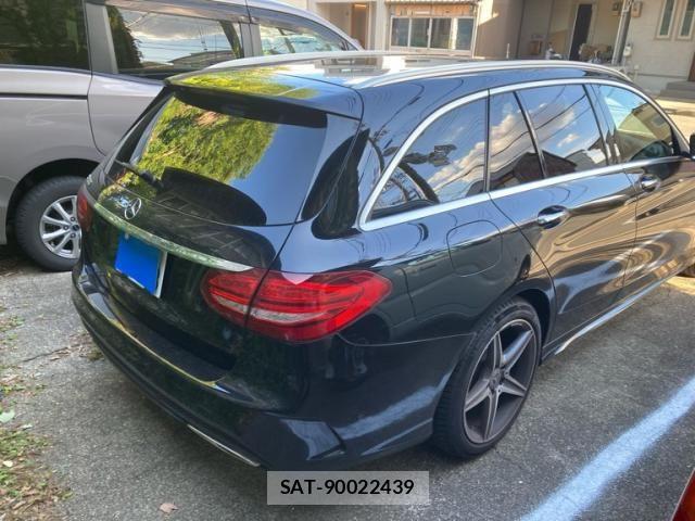 Mercedes Benz C-CLASS 2018-07 8666481-5
