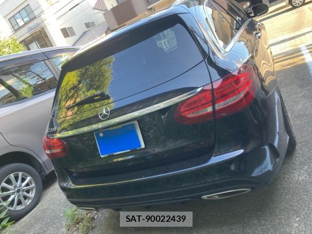 Mercedes Benz C-CLASS 2018-07 8666481-6