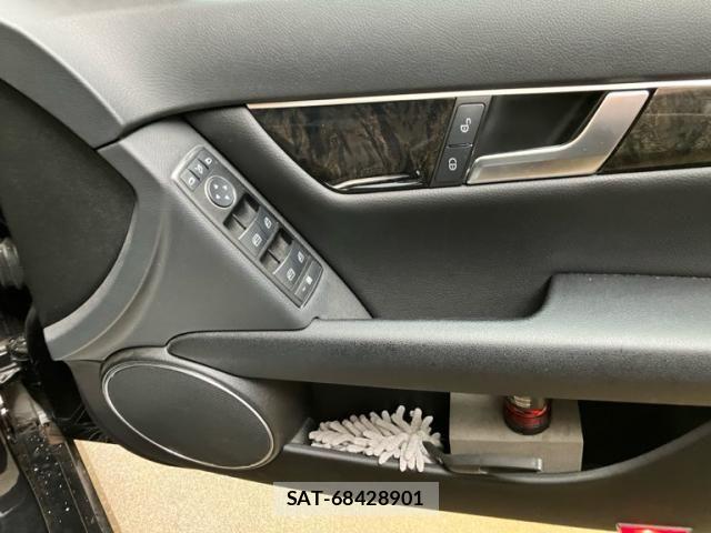 Mercedes Benz C-CLASS 2011-12 8660168-14