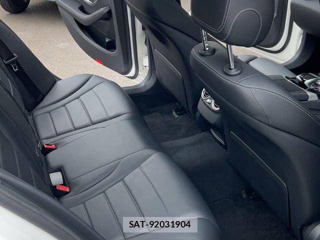 Mercedes Benz C-CLASS 2017-08 8685929-10