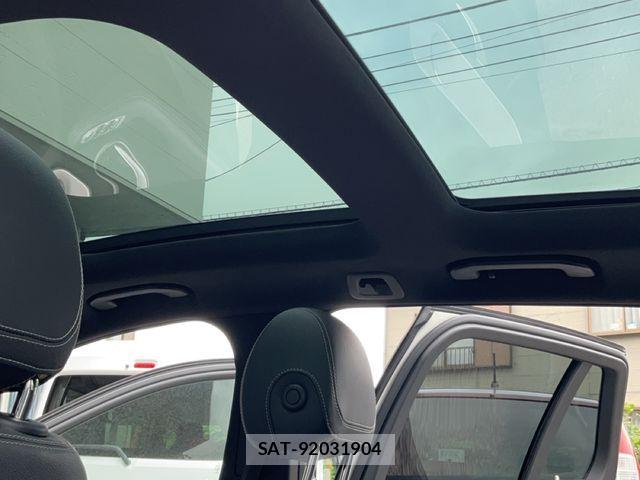Mercedes Benz C-CLASS 2017-08 8685929-11