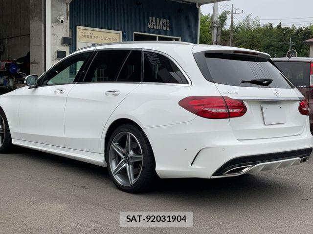 Mercedes Benz C-CLASS 2017-08 8685929-3