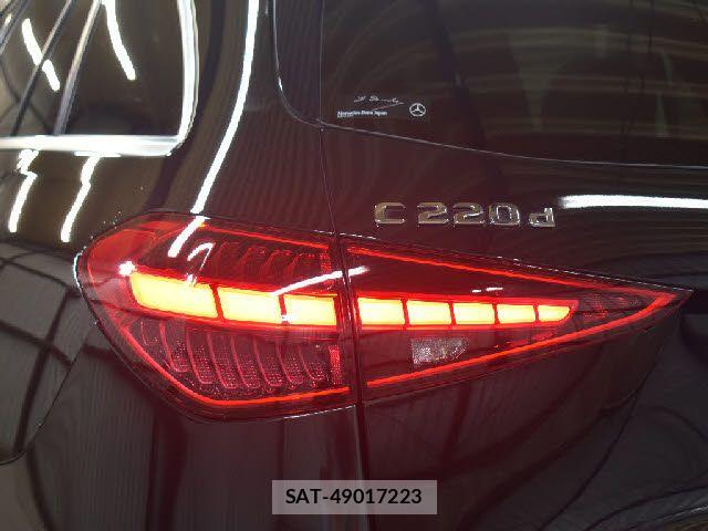 Mercedes Benz C-CLASS 2022-03 8685925-26