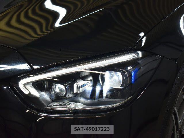 Mercedes Benz C-CLASS 2022-03 8685925-27