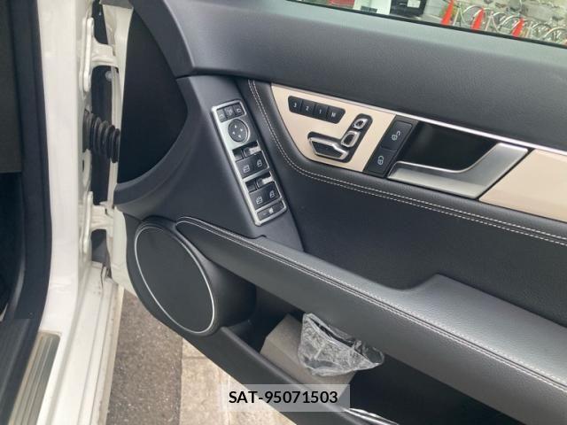 Mercedes Benz C-CLASS 2012-11 8743810-11