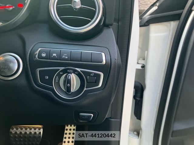 Mercedes Benz C-CLASS 2017-10 8830229-17