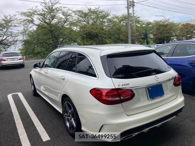 Mercedes Benz C-CLASS 2016-05 8830228-4