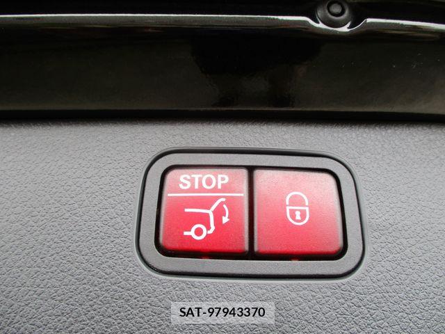Mercedes Benz C-CLASS 2023-04 8830224-21