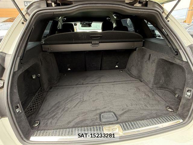Mercedes Benz C-CLASS 2015-03 8830233-14
