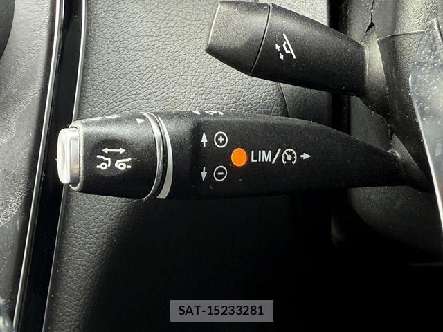 Mercedes Benz C-CLASS 2015-03 8830233-20