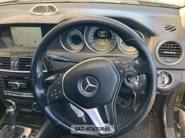 Mercedes Benz C-CLASS 2012-05 8849760-9