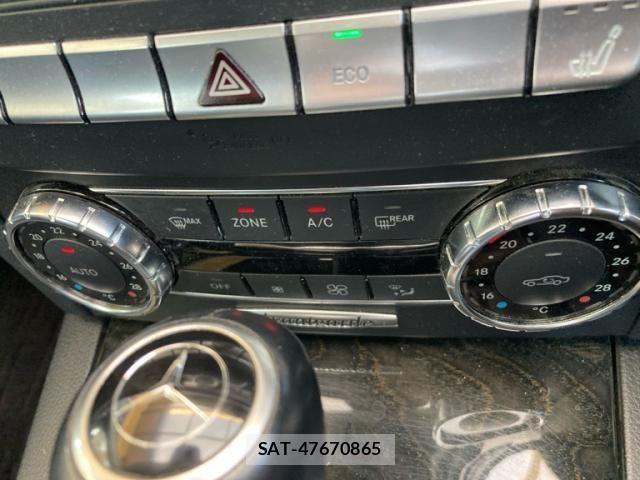 Mercedes Benz C-CLASS 2012-05 8849760-16