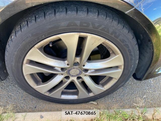 Mercedes Benz C-CLASS 2012-05 8849760-4