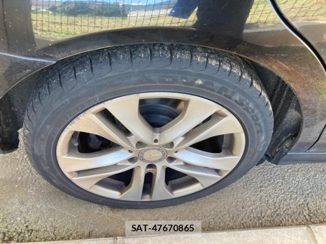 Mercedes Benz C-CLASS 2012-05 8849760-5