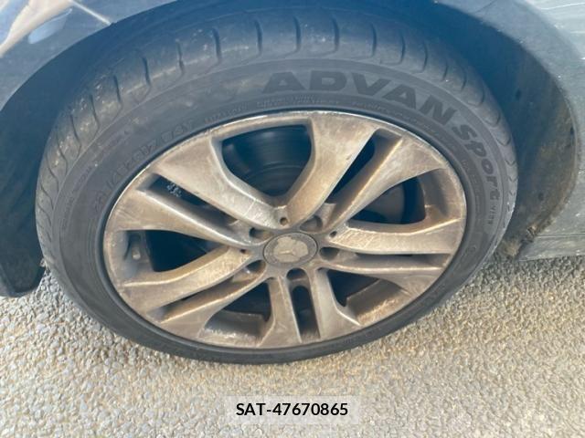Mercedes Benz C-CLASS 2012-05 8849760-7