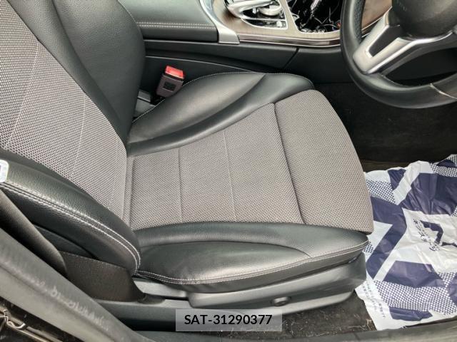 Mercedes Benz C-CLASS 2019-01 8880711-21
