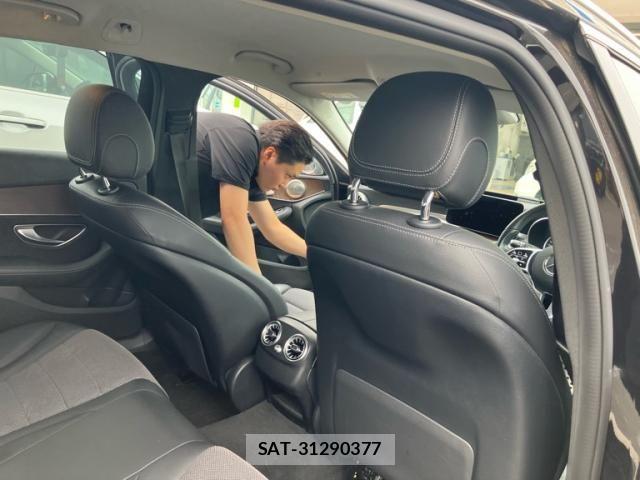 Mercedes Benz C-CLASS 2019-01 8880711-23