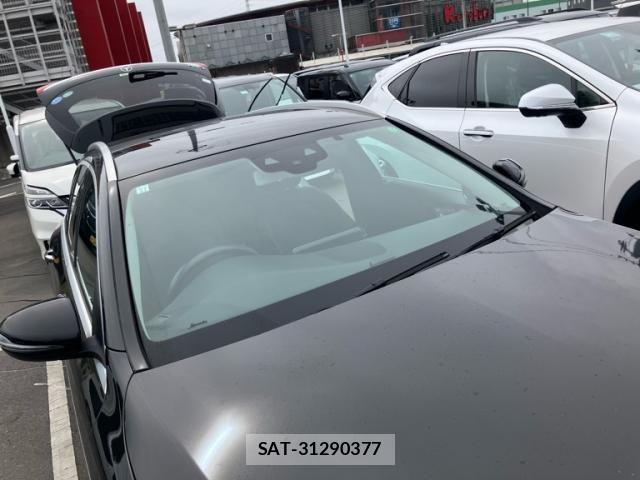 Mercedes Benz C-CLASS 2019-01 8880711-5