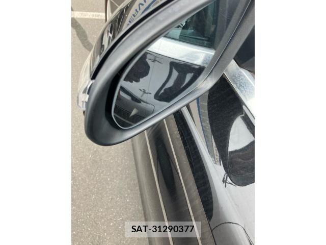 Mercedes Benz C-CLASS 2019-01 8880711-7
