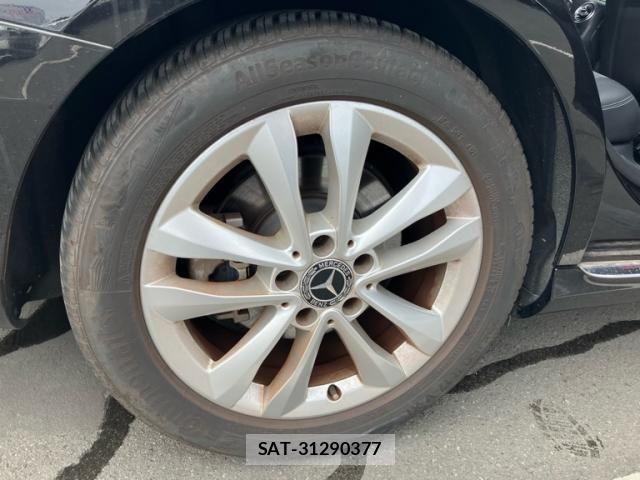Mercedes Benz C-CLASS 2019-01 8880711-8
