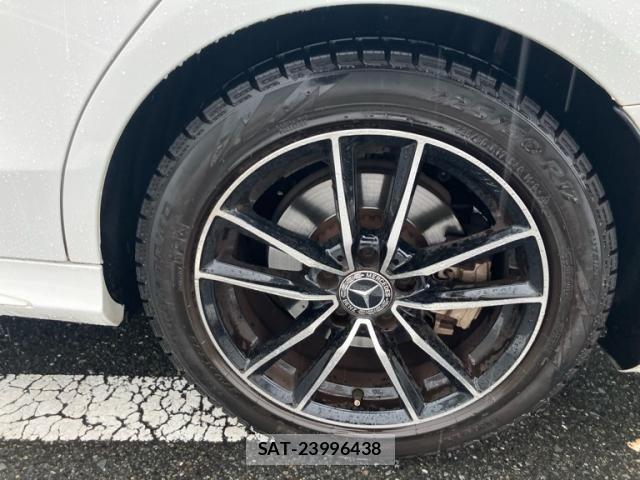 Mercedes Benz C-CLASS 2017-11 8883894-7