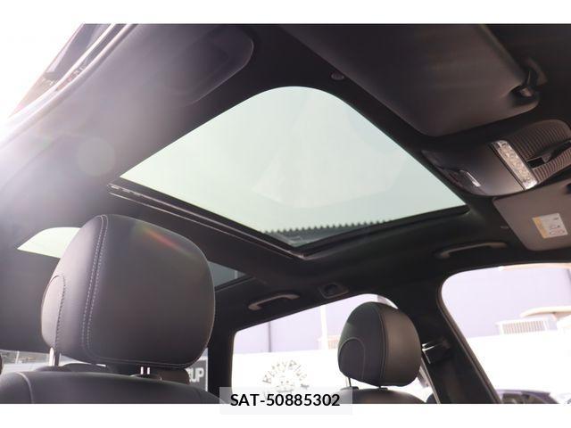 Mercedes Benz C-CLASS 2020-01 2319701-21