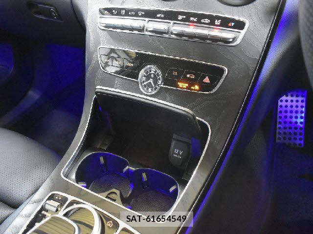Mercedes Benz C-CLASS 2019-03 2963632-11