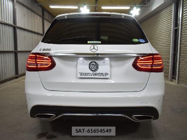 Mercedes Benz C-CLASS 2019-03 2963632-28
