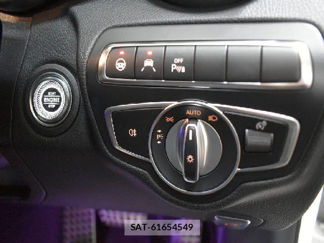 Mercedes Benz C-CLASS 2019-03 2963632-6
