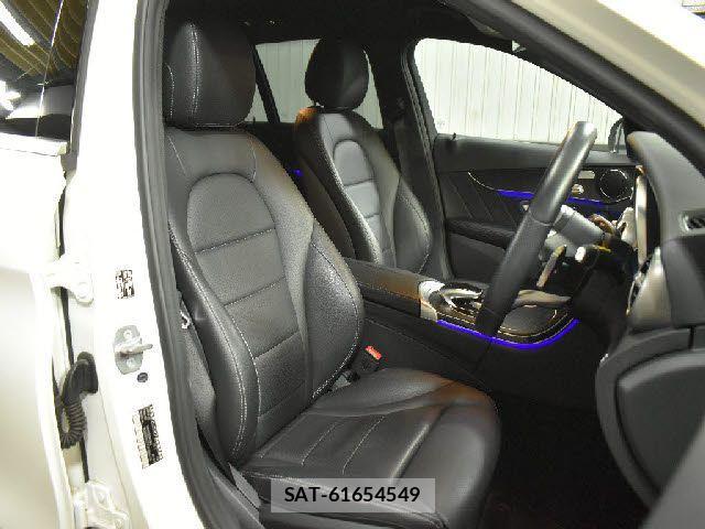 Mercedes Benz C-CLASS 2019-03 2963632-7