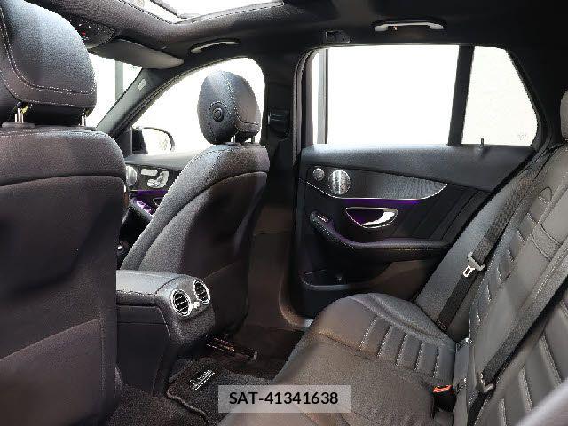 Mercedes Benz C-CLASS 2019-07 7328267-3