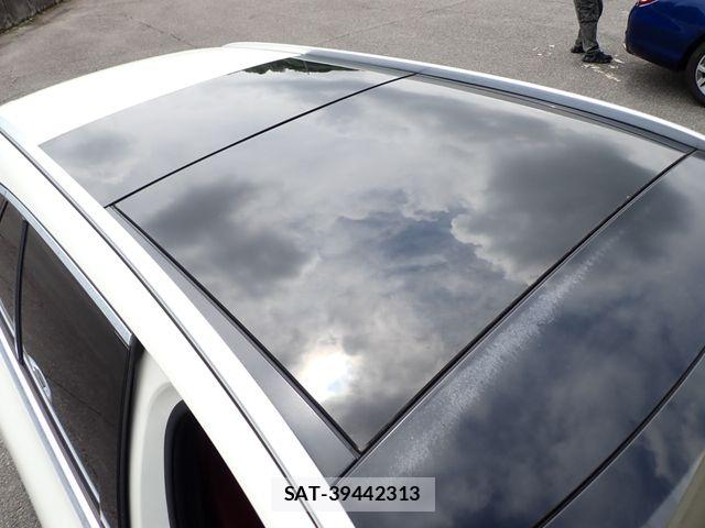 Mercedes Benz C-CLASS 2018-10 7455686-7