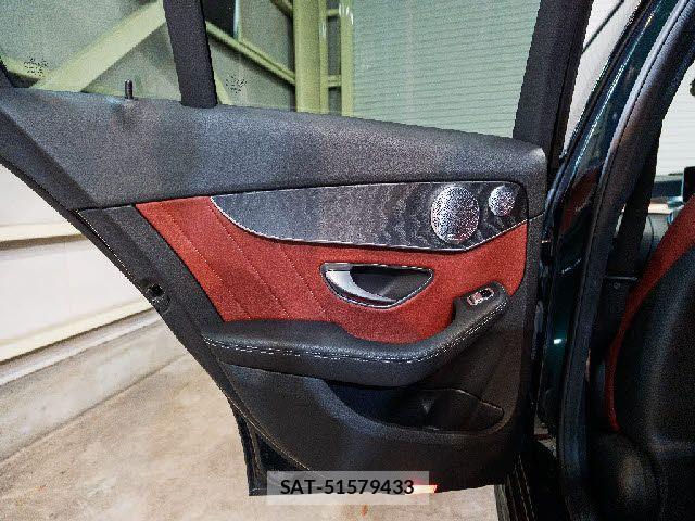 Mercedes Benz C-CLASS 2019-07 7902929-28