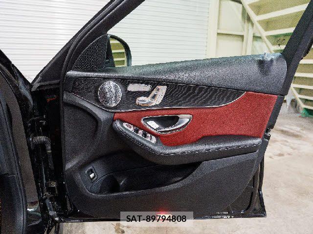 Mercedes Benz C-CLASS 2019-07 7902928-22