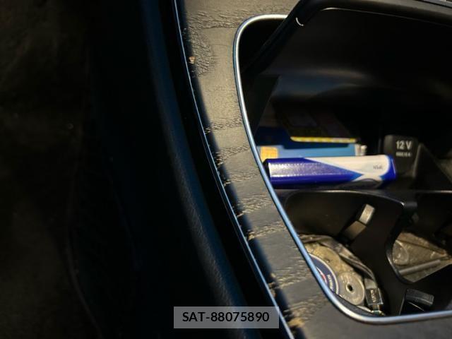 Mercedes Benz C-CLASS 2018-09 8743814-11