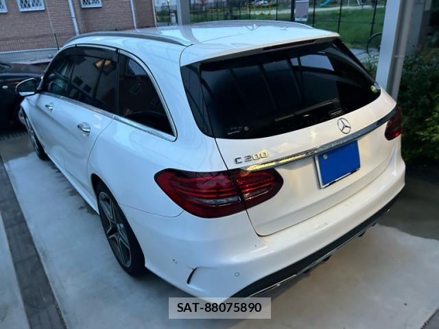 Mercedes Benz C-CLASS 2018-09 8743814-1