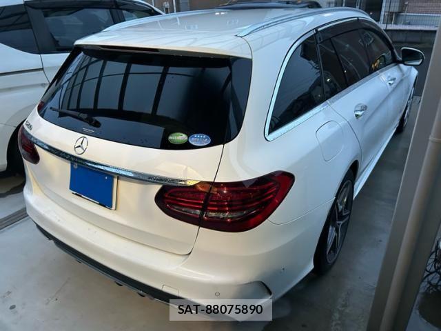 Mercedes Benz C-CLASS 2018-09 8743814-2