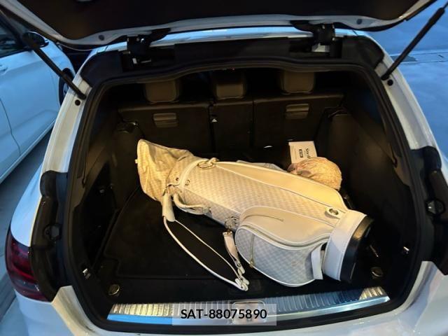 Mercedes Benz C-CLASS 2018-09 8743814-5