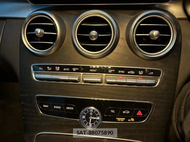 Mercedes Benz C-CLASS 2018-09 8743814-7