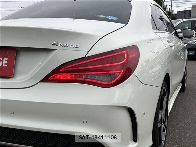Mercedes Benz CLA-CLASS 2016-01 1322342-9