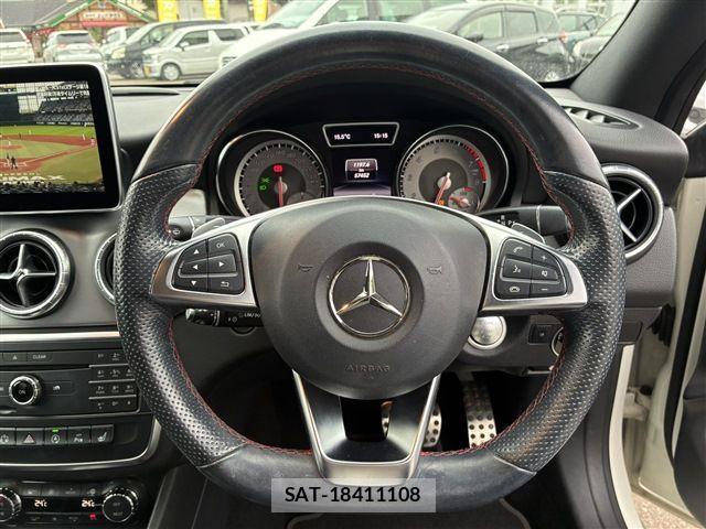 Mercedes Benz CLA-CLASS 2016-01 1322342-27