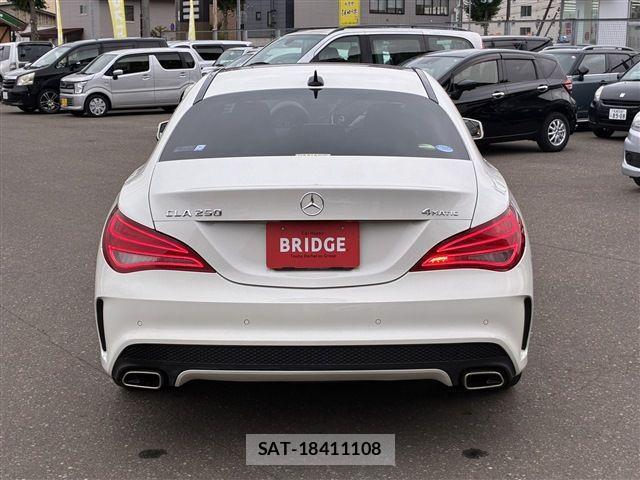 Mercedes Benz CLA-CLASS 2016-01 1322342-4