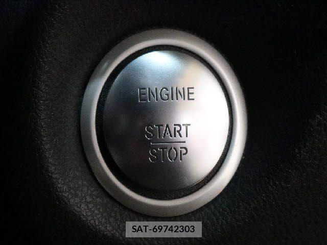 Mercedes Benz CLA-CLASS 2017-03 1354886-15
