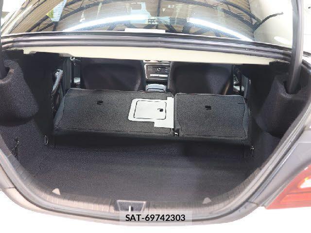 Mercedes Benz CLA-CLASS 2017-03 1354886-6