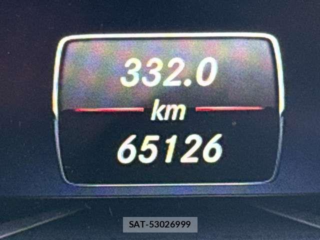 Mercedes Benz CLA-CLASS 2015-01 2030612-15