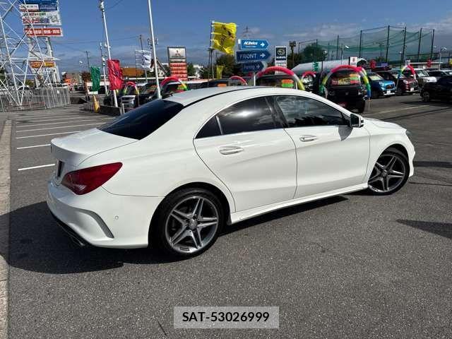 Mercedes Benz CLA-CLASS 2015-01 2030612-4