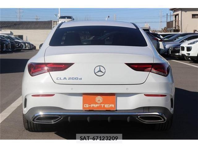 Mercedes Benz CLA-CLASS 2019-11 2318414-9
