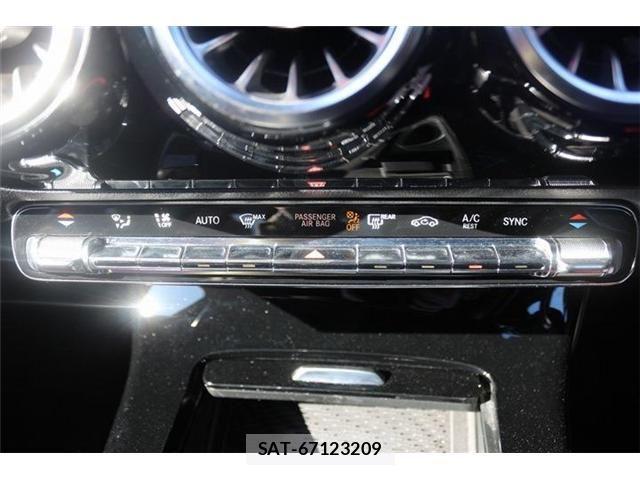 Mercedes Benz CLA-CLASS 2019-11 2318414-5