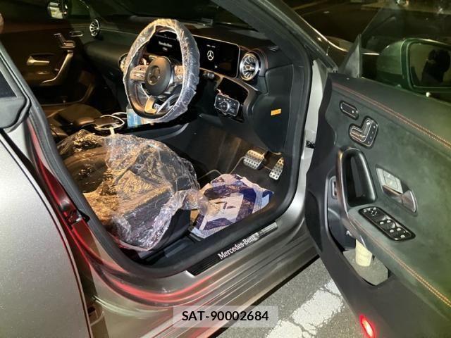 Mercedes Benz CLA-CLASS 2020-03 2447414-12